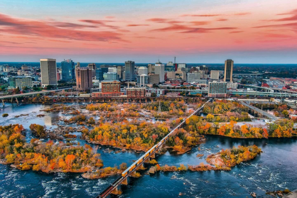 Things To Do In Richmond, Virginia, 5 Day Travel Itinerary, Brief History, Weather – Winter, Spring, Summer, Fall – Bike Paths, Campsites, Famous Landmarks travelanycountry