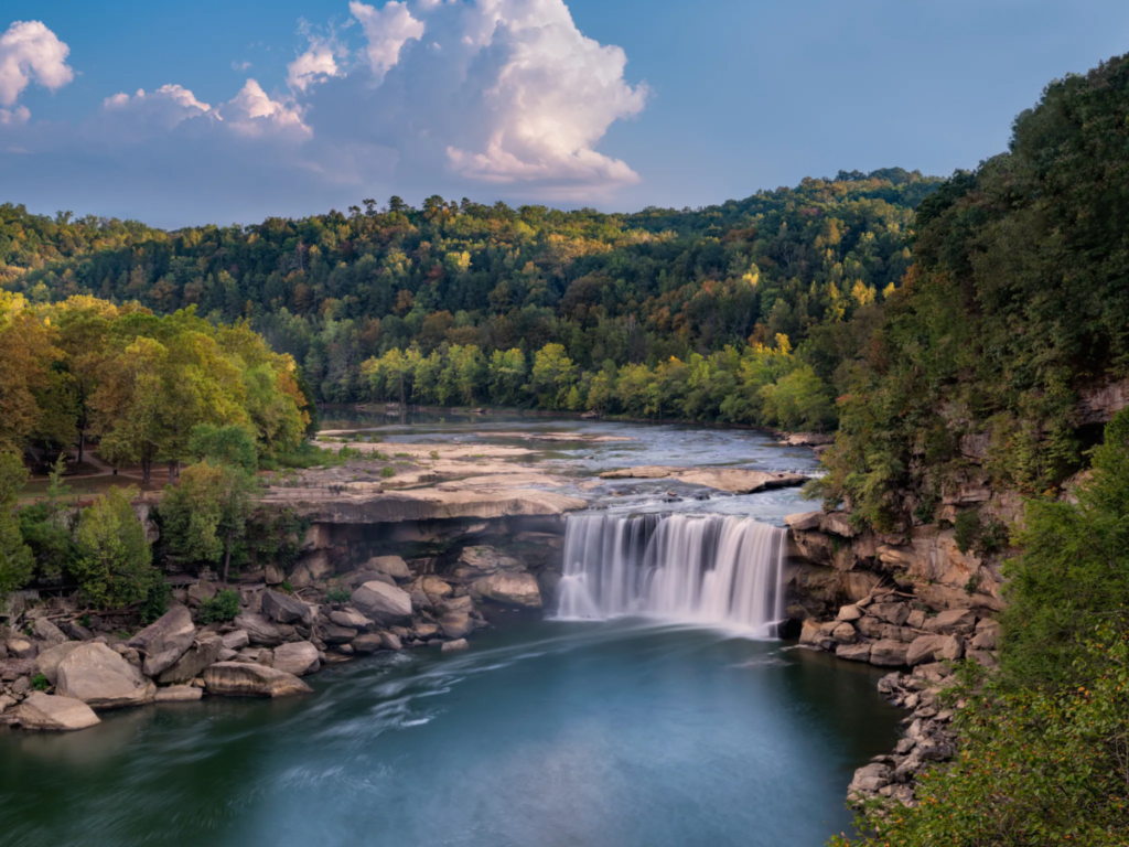 Things To Do In Elizabeth, Kentucky, 5 Day Travel Itinerary, Brief History, Weather – Winter, Spring, Summer, Fall – Bike Paths, Campsites, Famous Landmarks travelanycountry