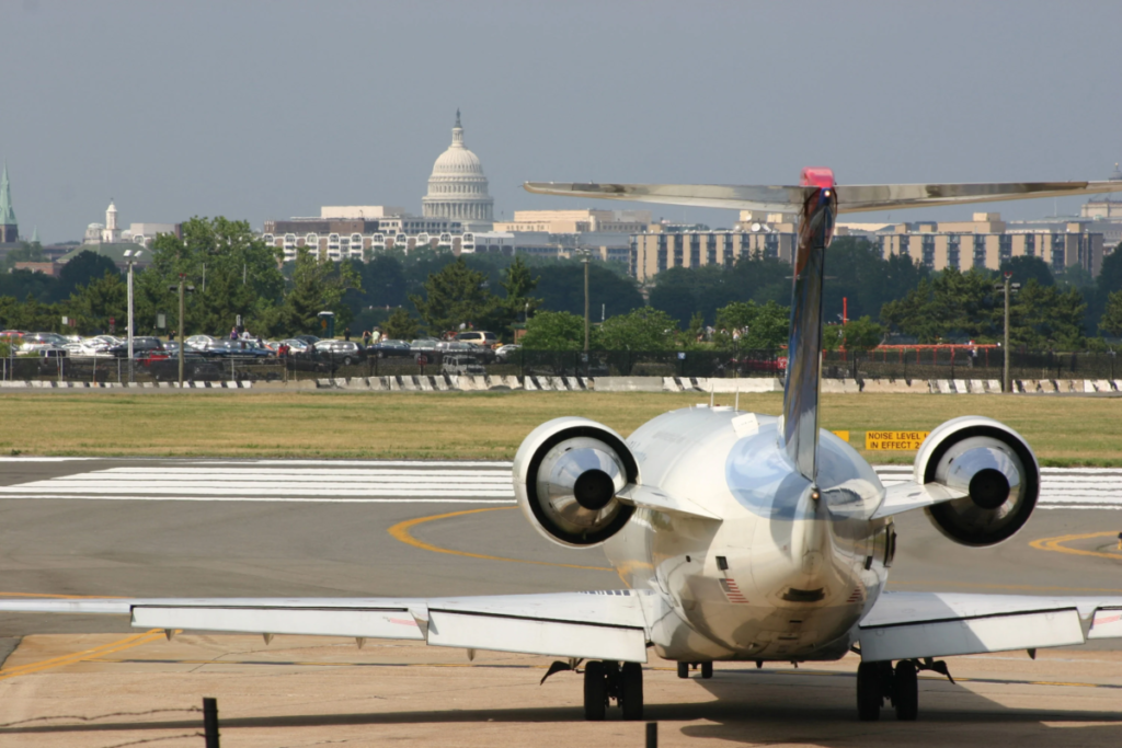 A Traveler's Guide to Ronald Reagan Washington National Airport (DCA) travelanycountry