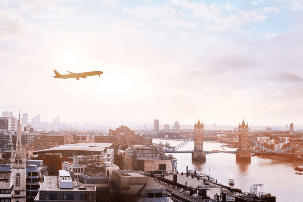 Travel Guide To New London, England International Airport Arriving In London, England, Travel Tips. travelanycountry