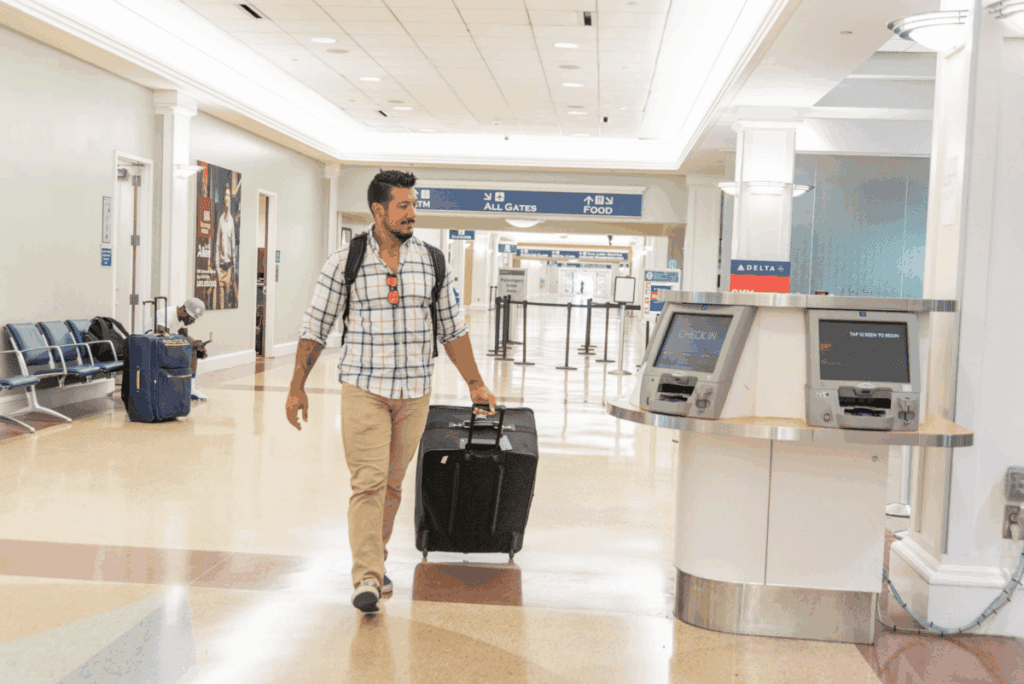  travelanycountry, hotels, camping, hiking, boating, cooking out, fishing, boating, kayaking, biking, Venice tourism, walking tours, Italian cuisine, restaurants, Night Life, forums, travelanycountry