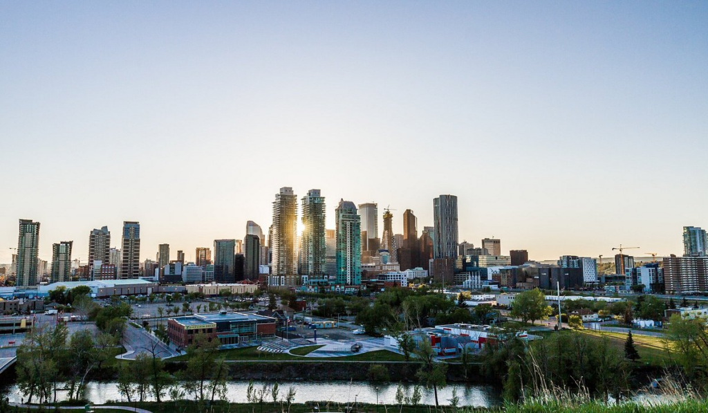 How To Spend 2 Days In Calgary, Canada Travel Itinerary Arriving At The International Airport, Short History, 10 Things To Do travelanycountry